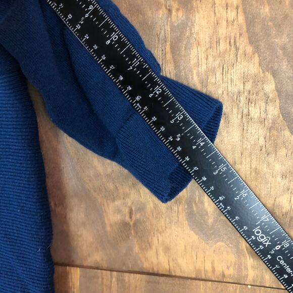 Express Women Sweatshirt Blue Cold Shoulder 3/4 Slit Sleeve Boat Neck Cocoon M - Picture 10 of 14